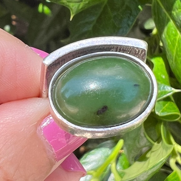 VINTAGE MODERNIST DESIGN JADE NEPHRITE CABOCHON RING 925 STERLING SILVER UNIQUE - Picture 6 of 16